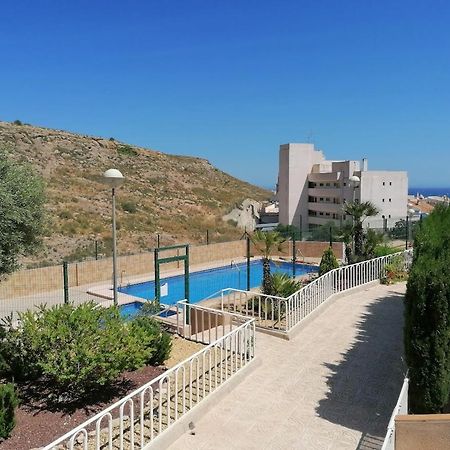 Magnificent 3 Bedroom House Close To The Beach With Community Swimming Pool Santa Pola Bagian luar foto