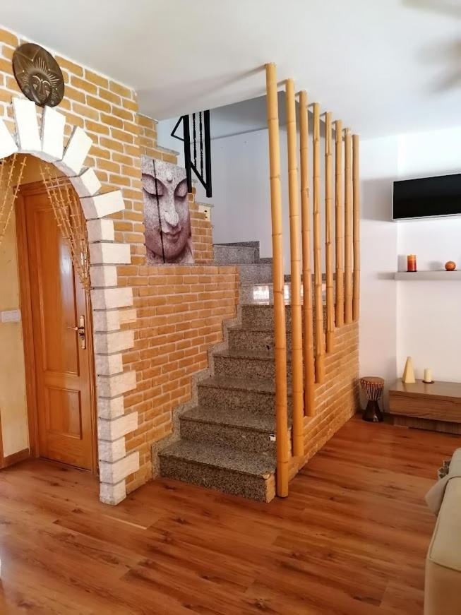 Magnificent 3 Bedroom House Close To The Beach With Community Swimming Pool Santa Pola Bagian luar foto