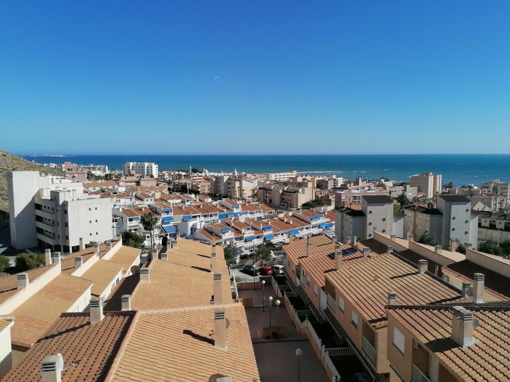 Magnificent 3 Bedroom House Close To The Beach With Community Swimming Pool Santa Pola Bagian luar foto