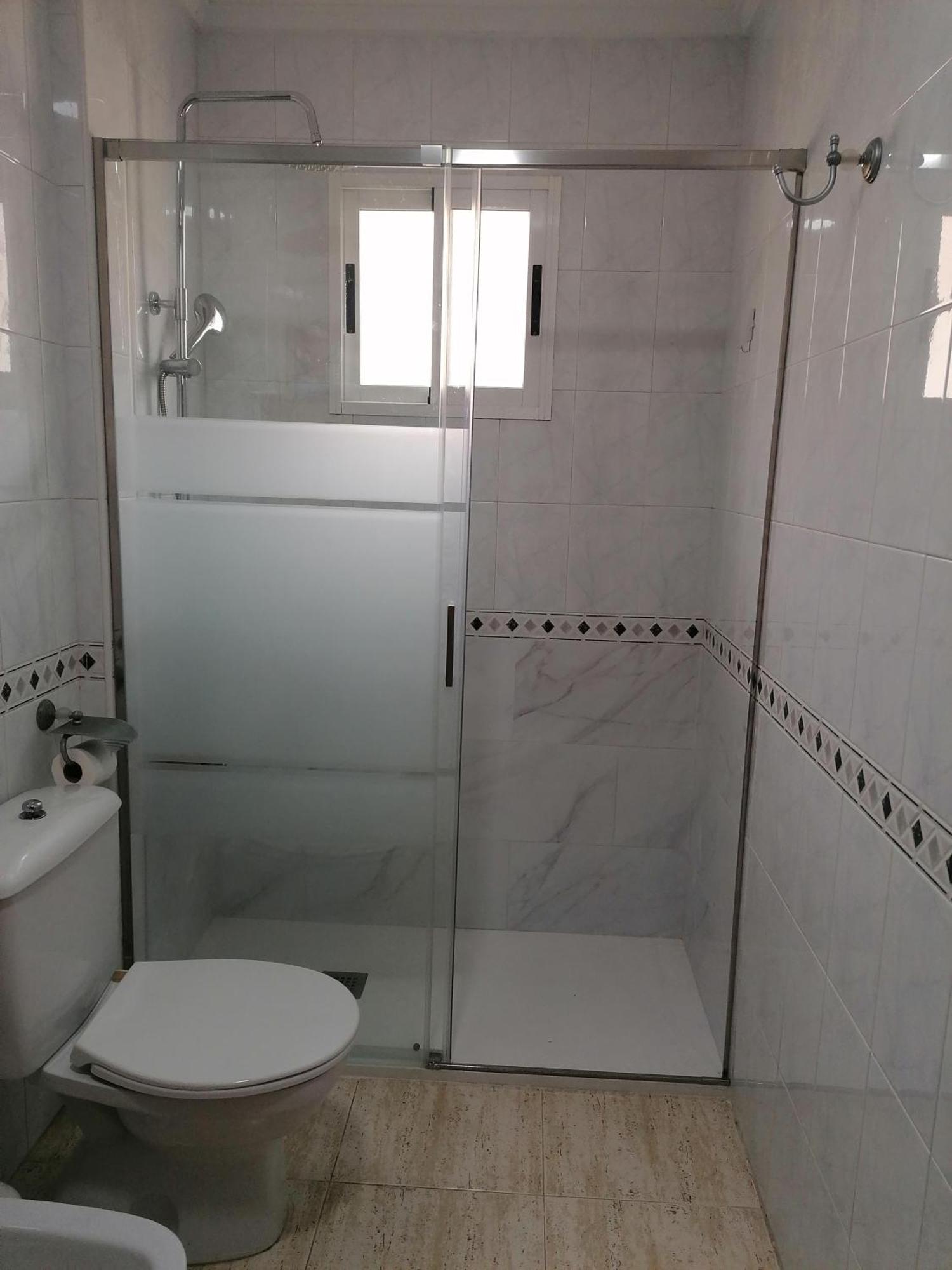 Magnificent 3 Bedroom House Close To The Beach With Community Swimming Pool Santa Pola Bagian luar foto